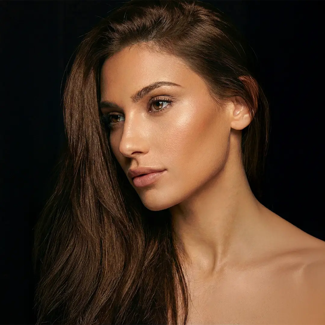 Home Aesthetica Lara